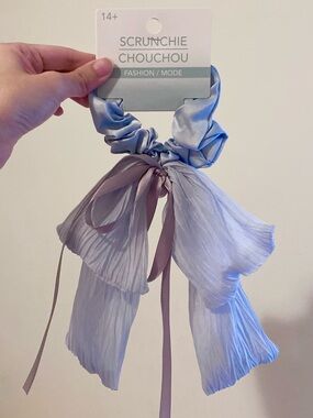 🛍️3/$20🛍️ Pleated Light Blue Ribbon Scrunchie with Tails